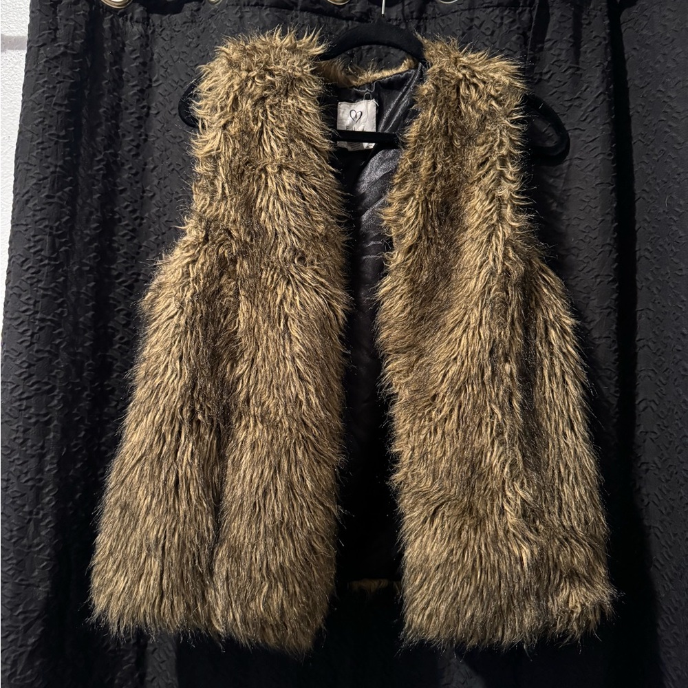 Faux fur vest